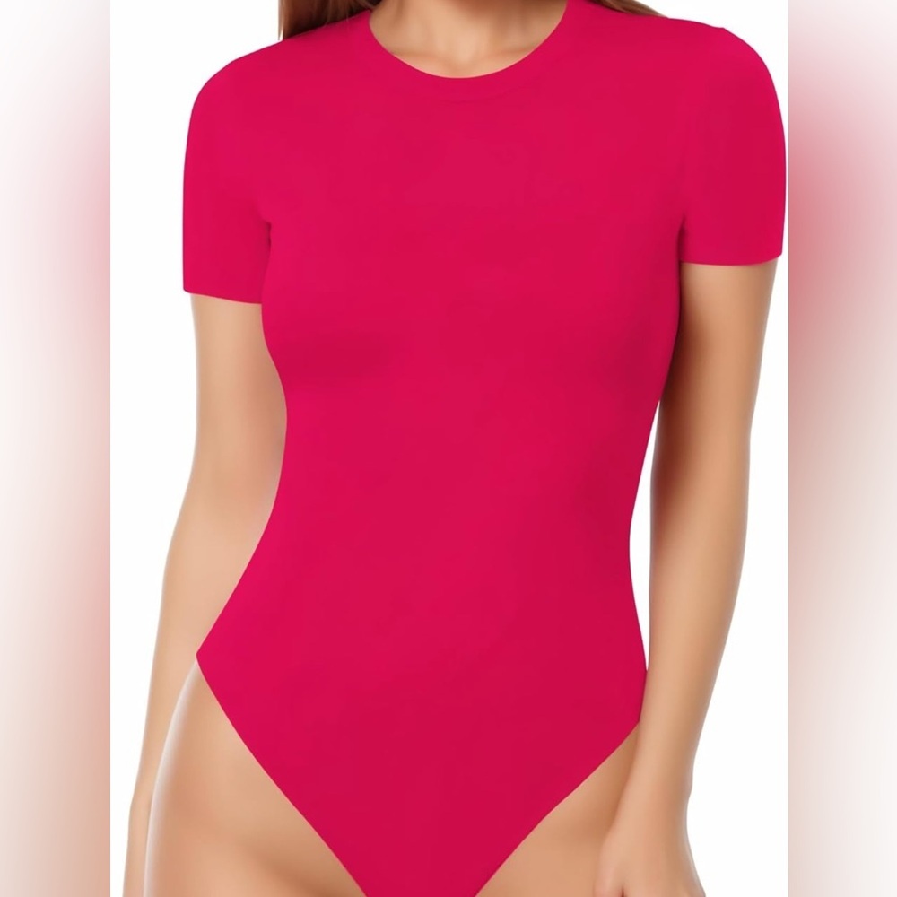 MangoPop Hot Pink Short Sleeve Crew Neck Bodysuit‎ Snap Closure Size S